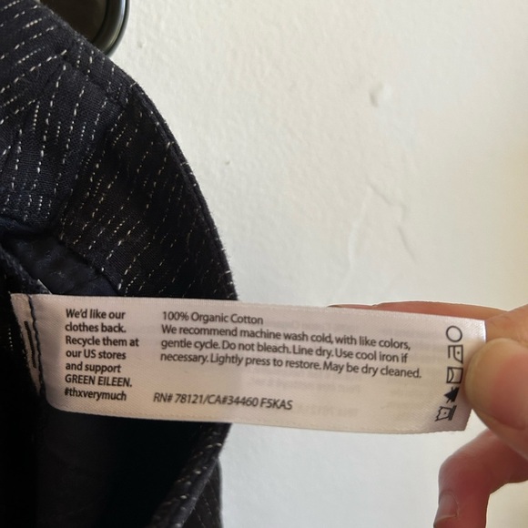 *Excellent Pre-Loved* Eileen Fisher Organic Cotton Black Textured Wide-Leg Pants - Picture 4 of 5